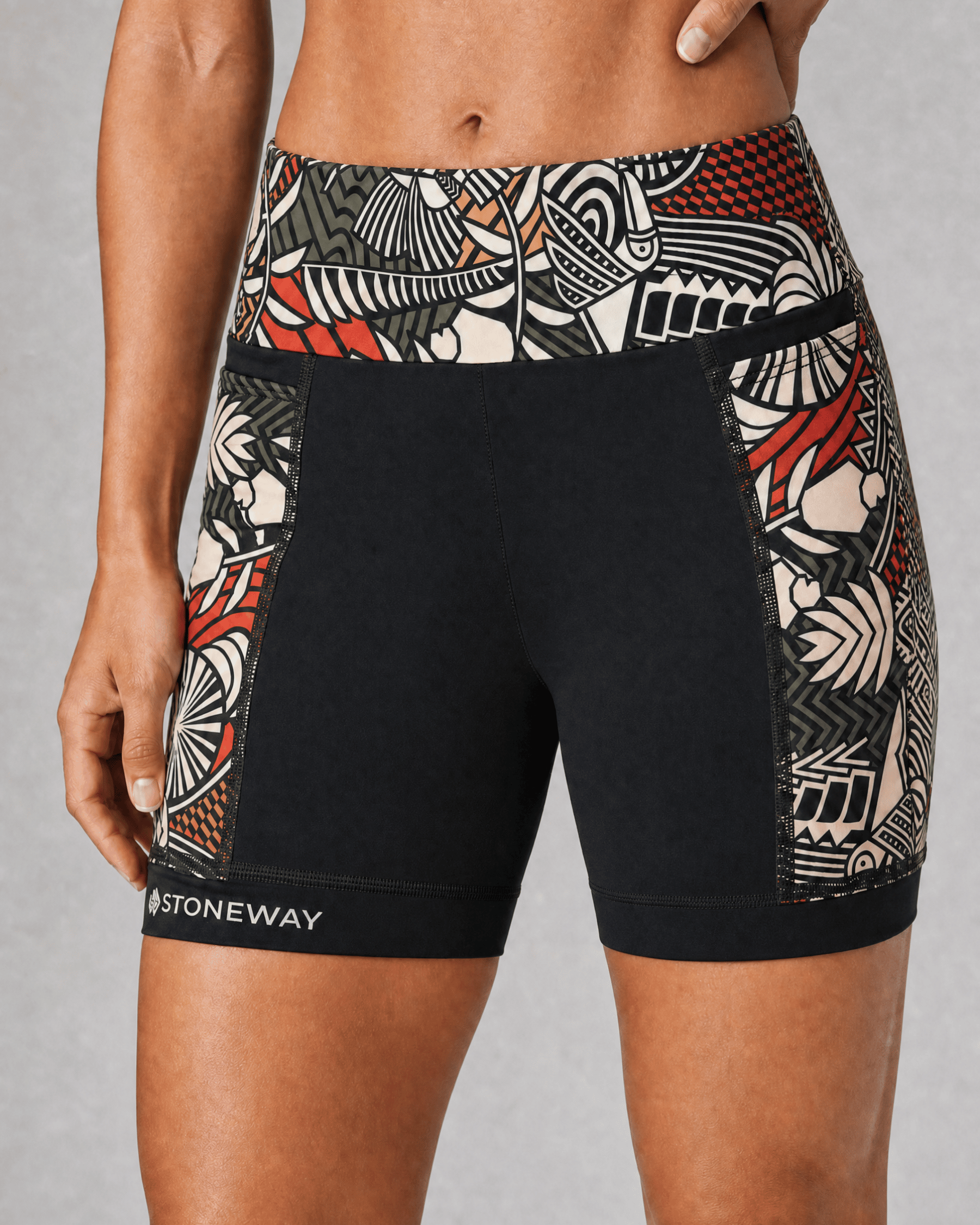 Bermuda Com Bolsos EXTREME RUN CryoFlex - Preto + Estampa Tapajós