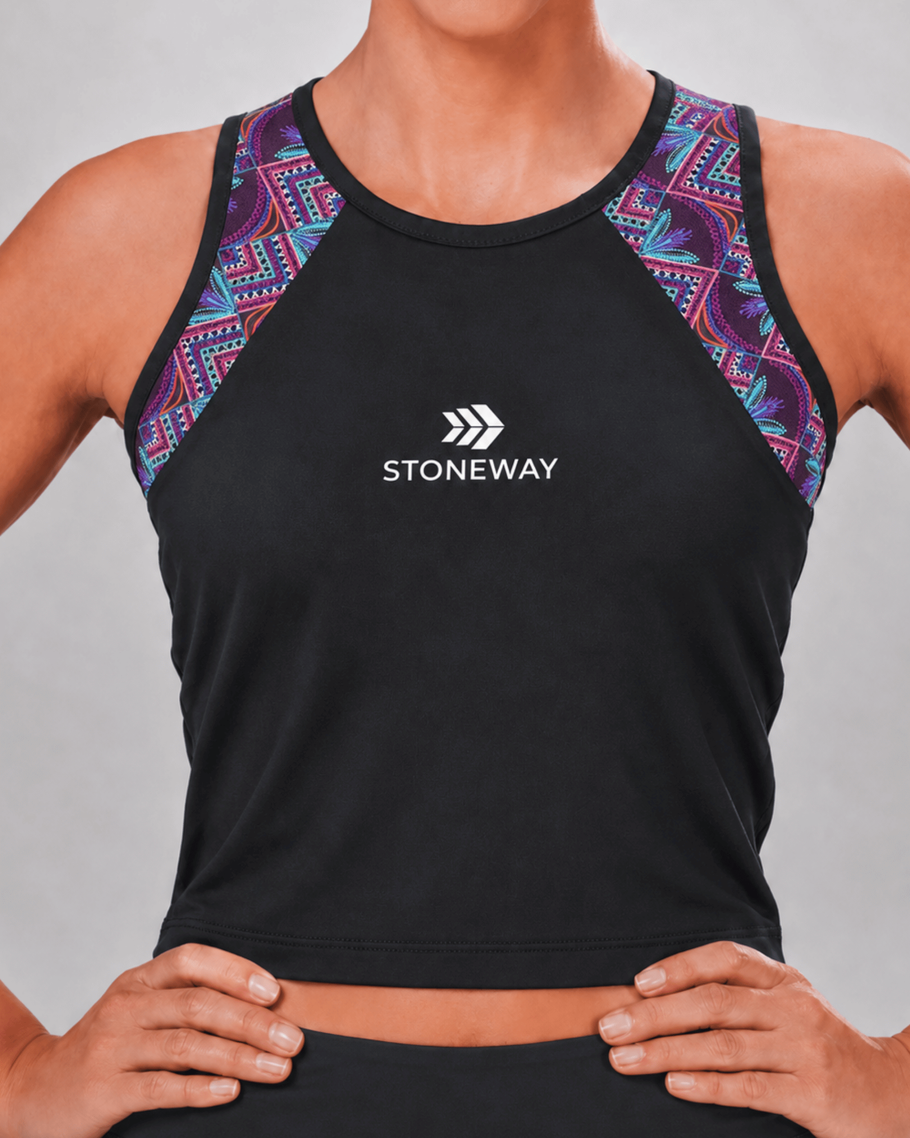 Regata Cropped Race Senselight - Preto + Estampa Andes